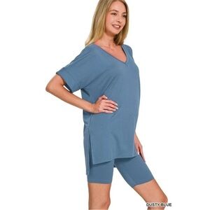 ZENANA Microfiber V-Neck Short Sleeve Top & Bike Short Set Size Medium NWOT